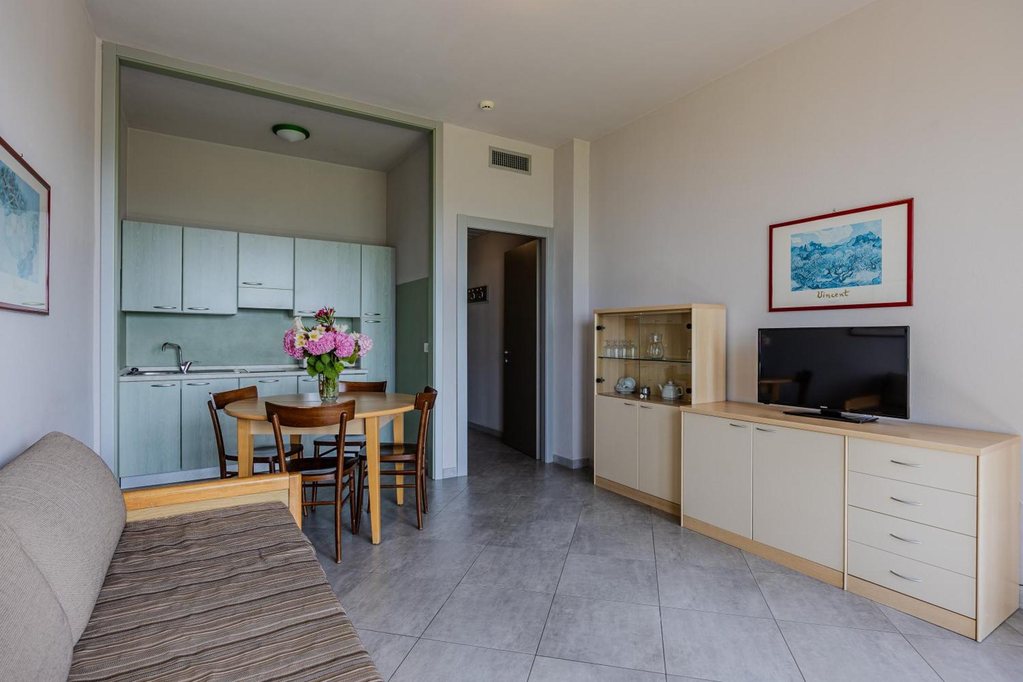Aparthotel San Michele 3*